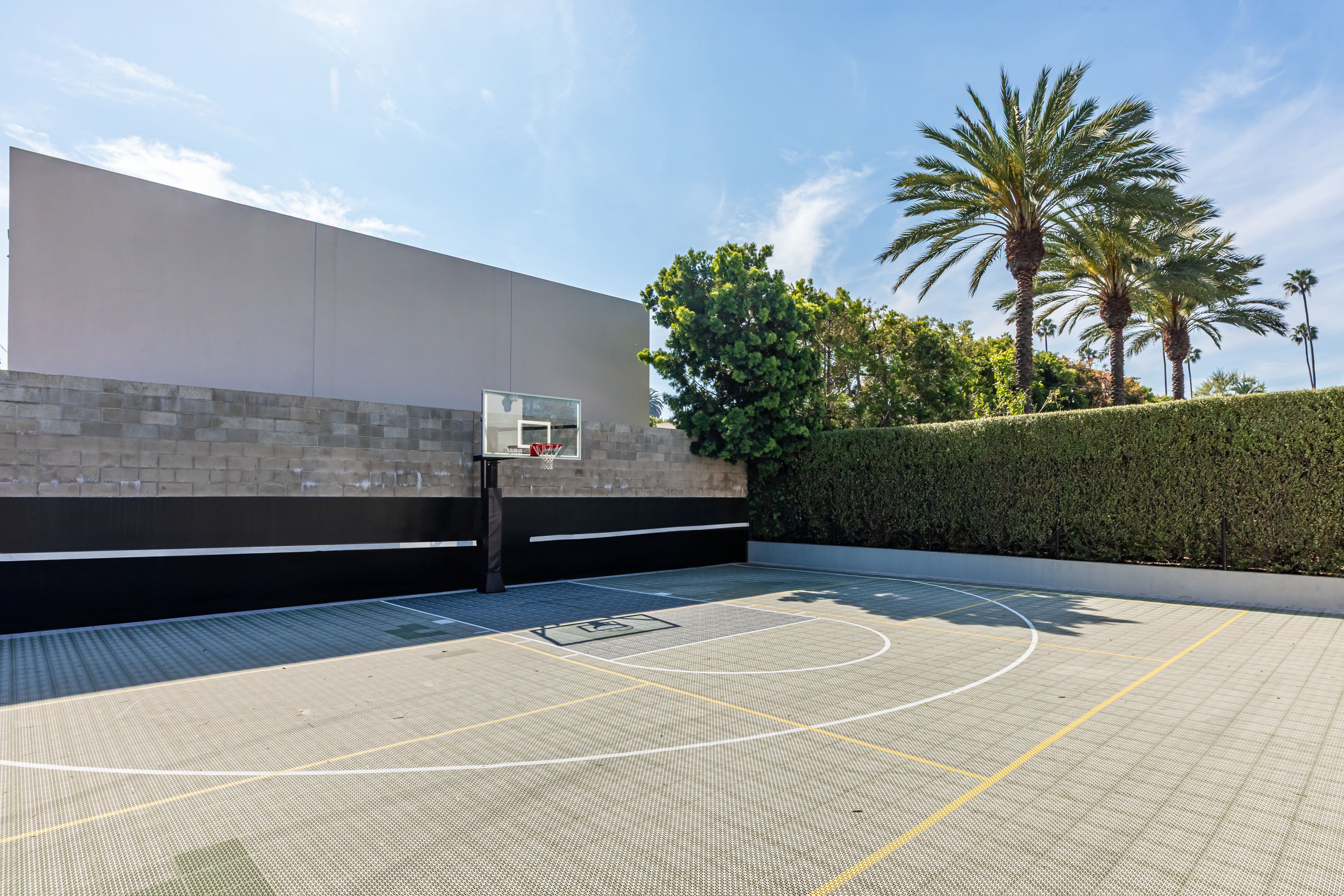 Private gym