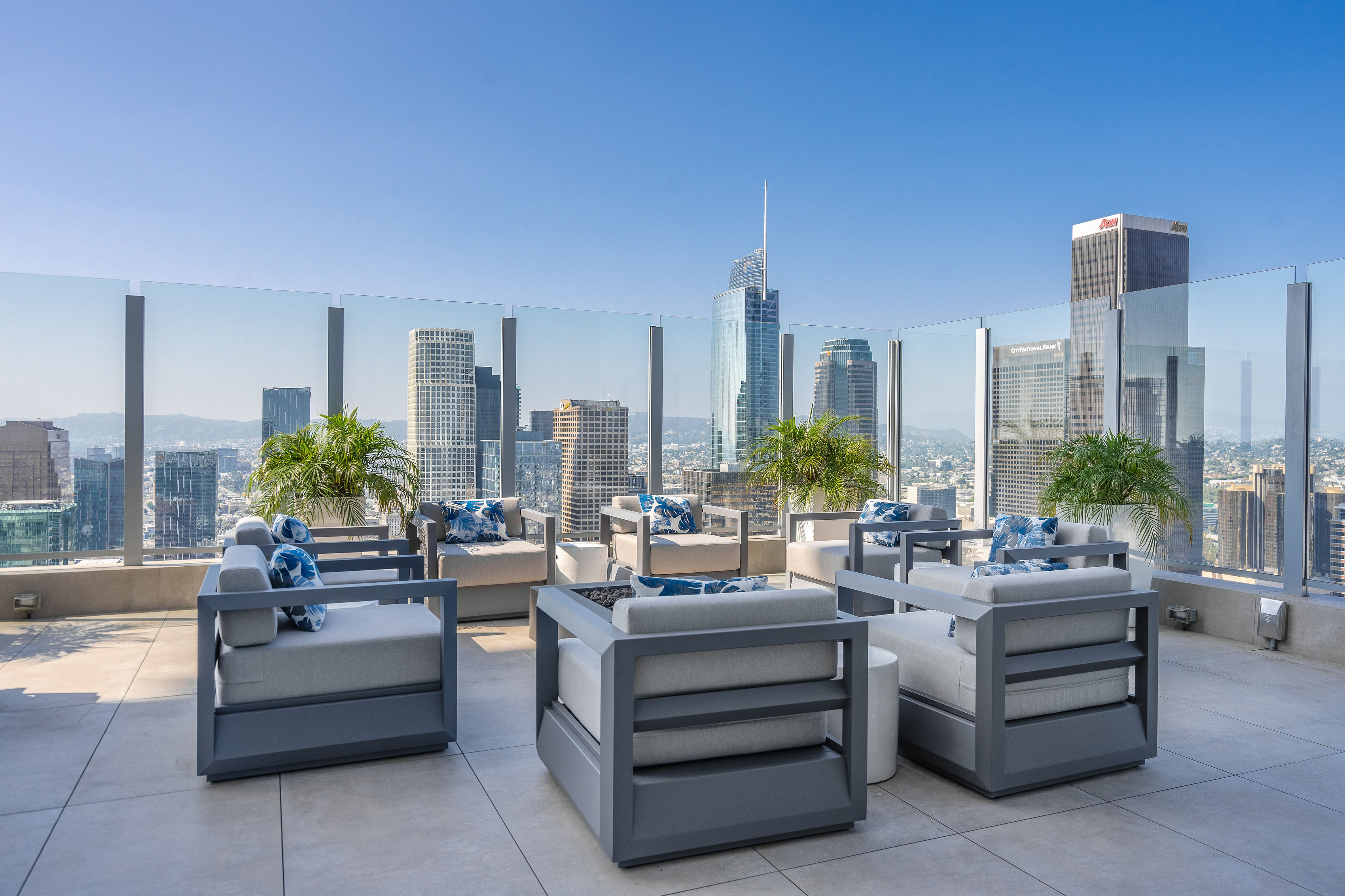 825 S. Hill rooftop terrace with panoramic city views