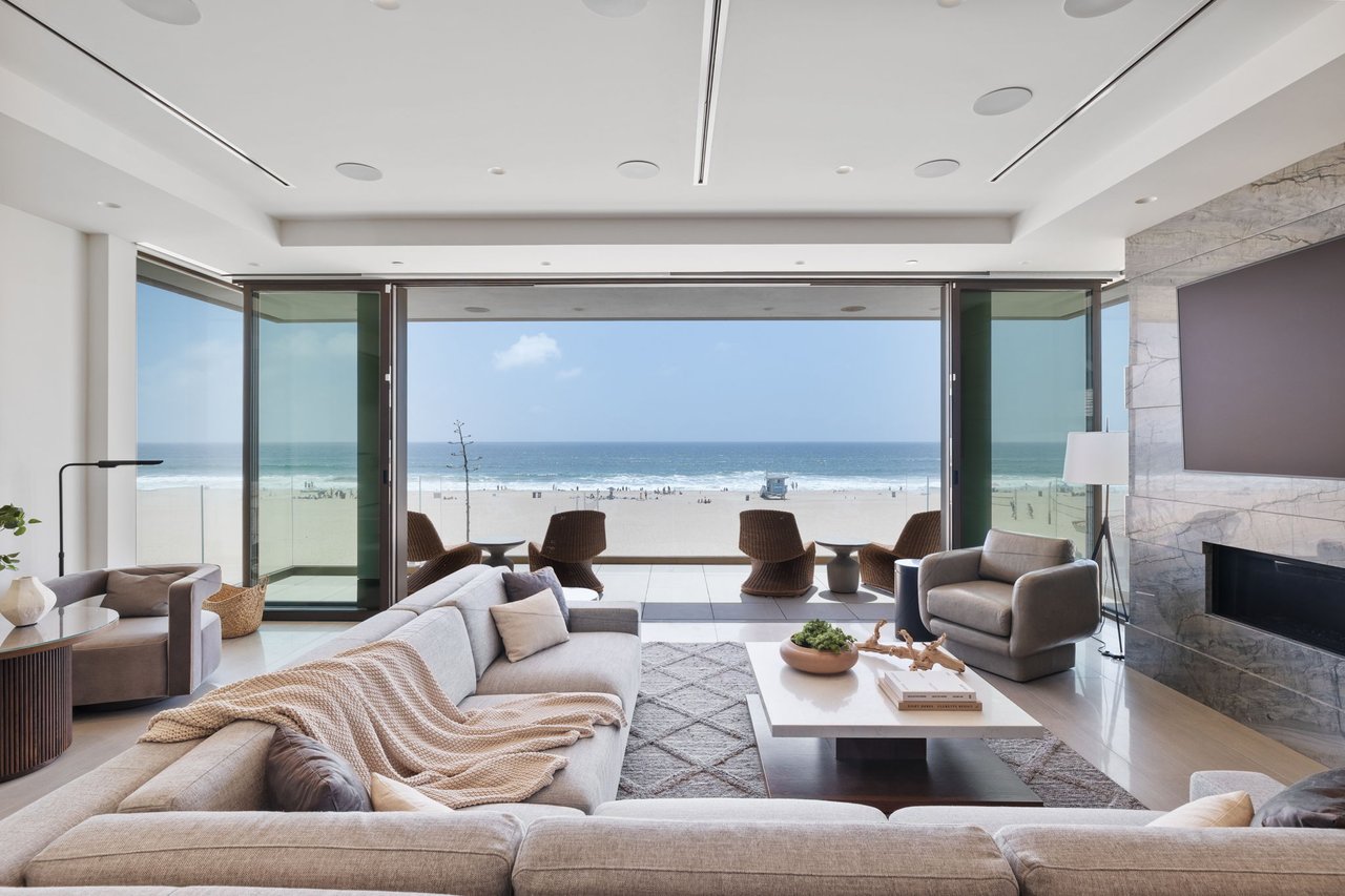 Main living room with glass walls
